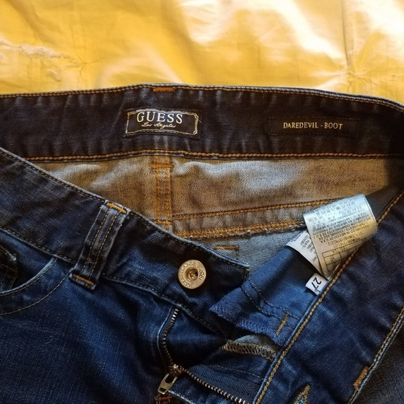 Guess Jeans - Picture 3 of 3